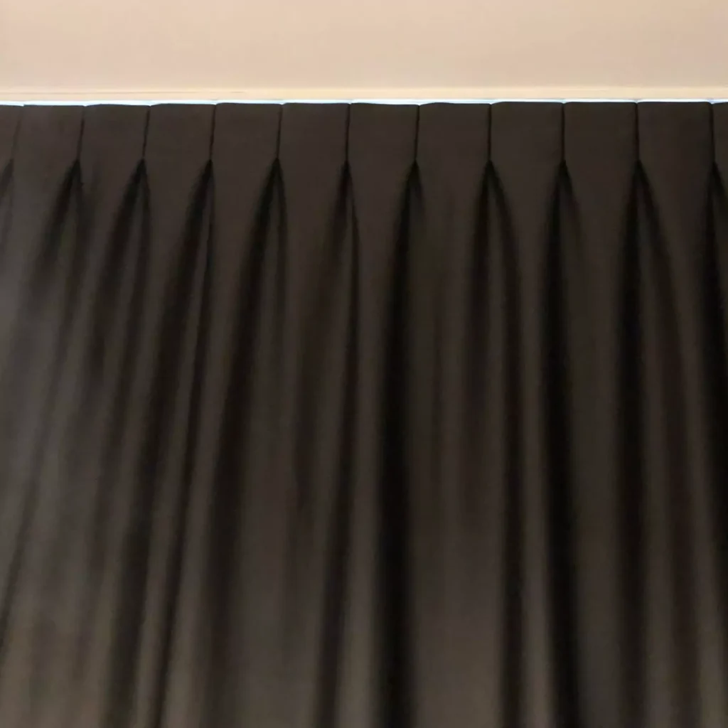 Lux Draperii design portfolio 52.